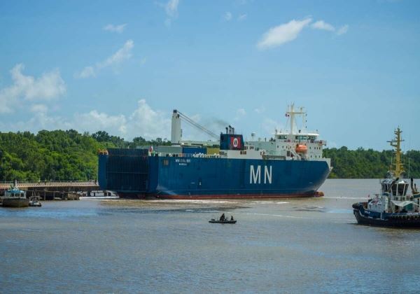 Телескоп Уэбб прибывает во Французскую Гвиану после морского путешествия